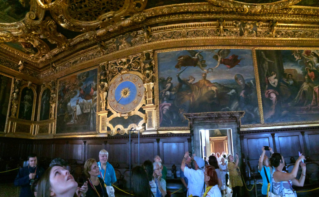  Higher Council Hall inside the Doge's Palace